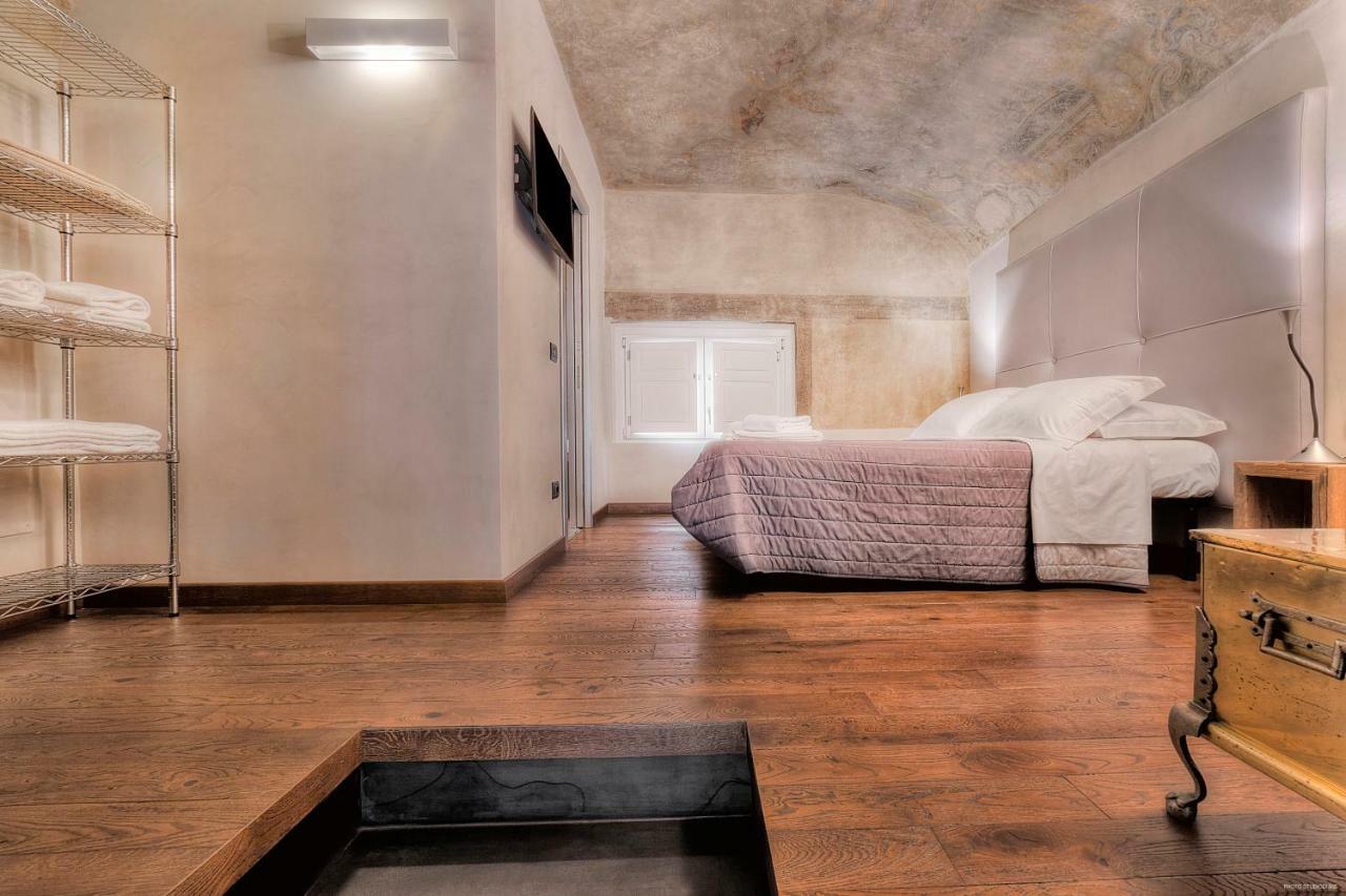 Stone Walls Deluxe Firenze Bagian luar foto
